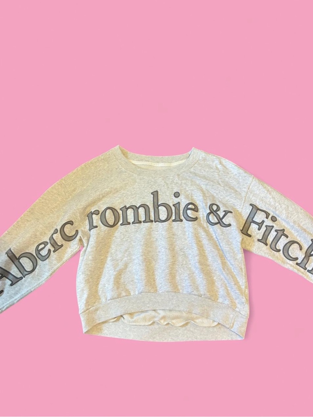💛 Abercrombie & Fitch gray cropped sweatshirt 💛